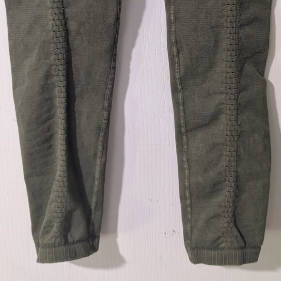 NEW FP Movement | High-Rise 7/8 Length Good Karma Leggings in Secret Moss (XS/S) - Picture 6 of 11